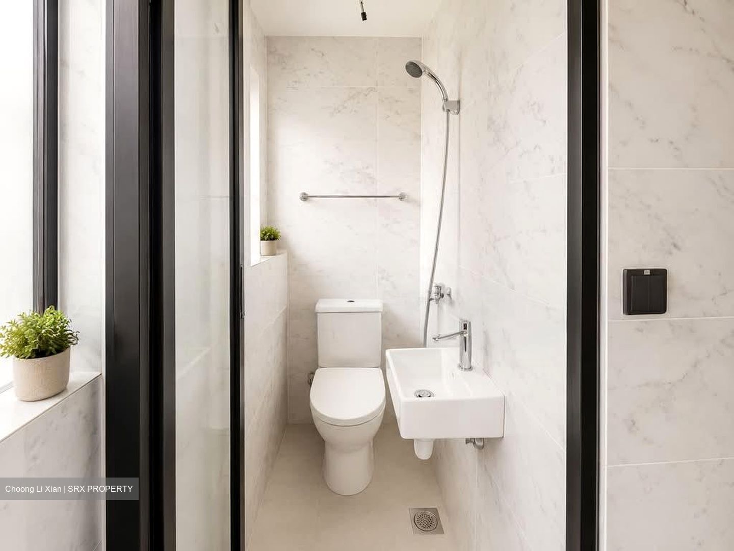 Tanah Merah Kechil Link (D16), Condominium #574181521